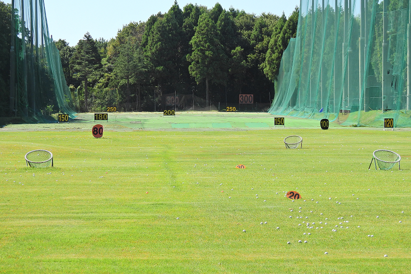 300ヤードの打ちっぱなし練習場