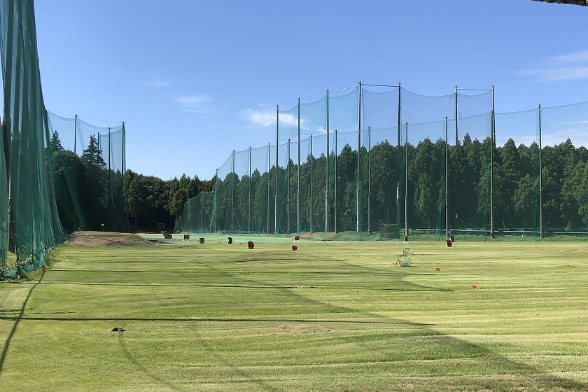 入場料200円6.6円/球(1F)5.8円/球(2F)